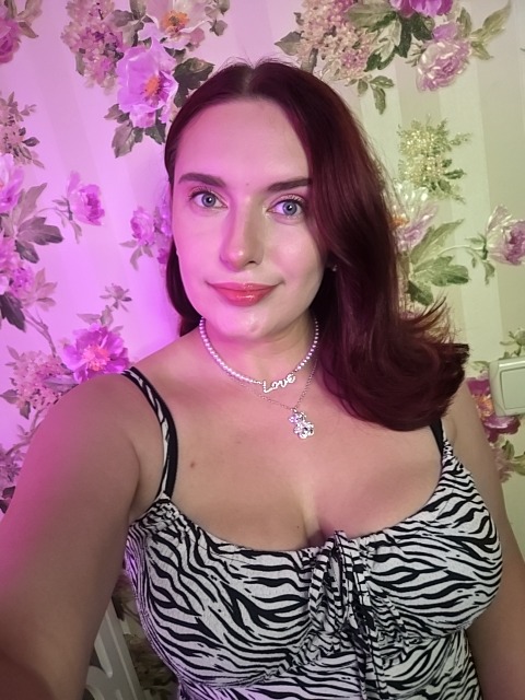 SelinaKyle_SpoilMeUp