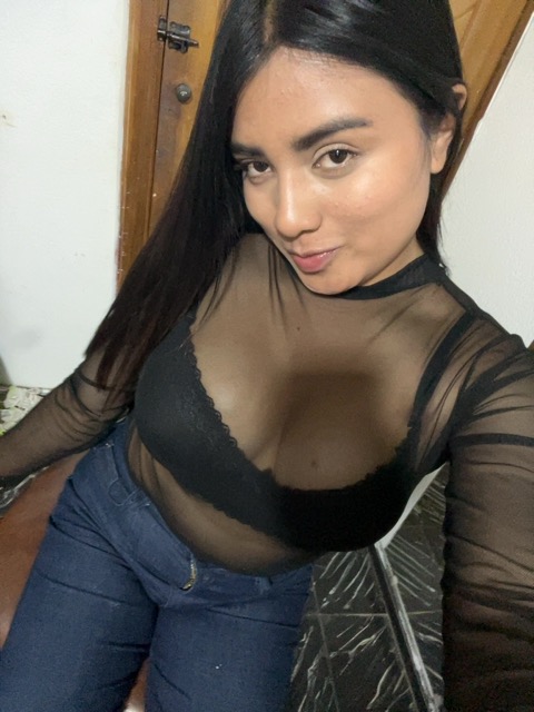 Sara :)