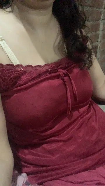Sara khan