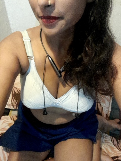 Hot girl Siya