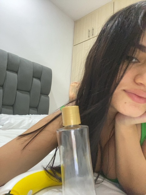NICOLE
